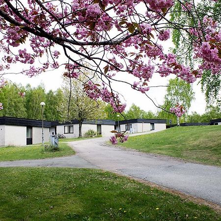 Nordiska Folkhoegskolan Bed And Breakfast Kungälv Екстериор снимка