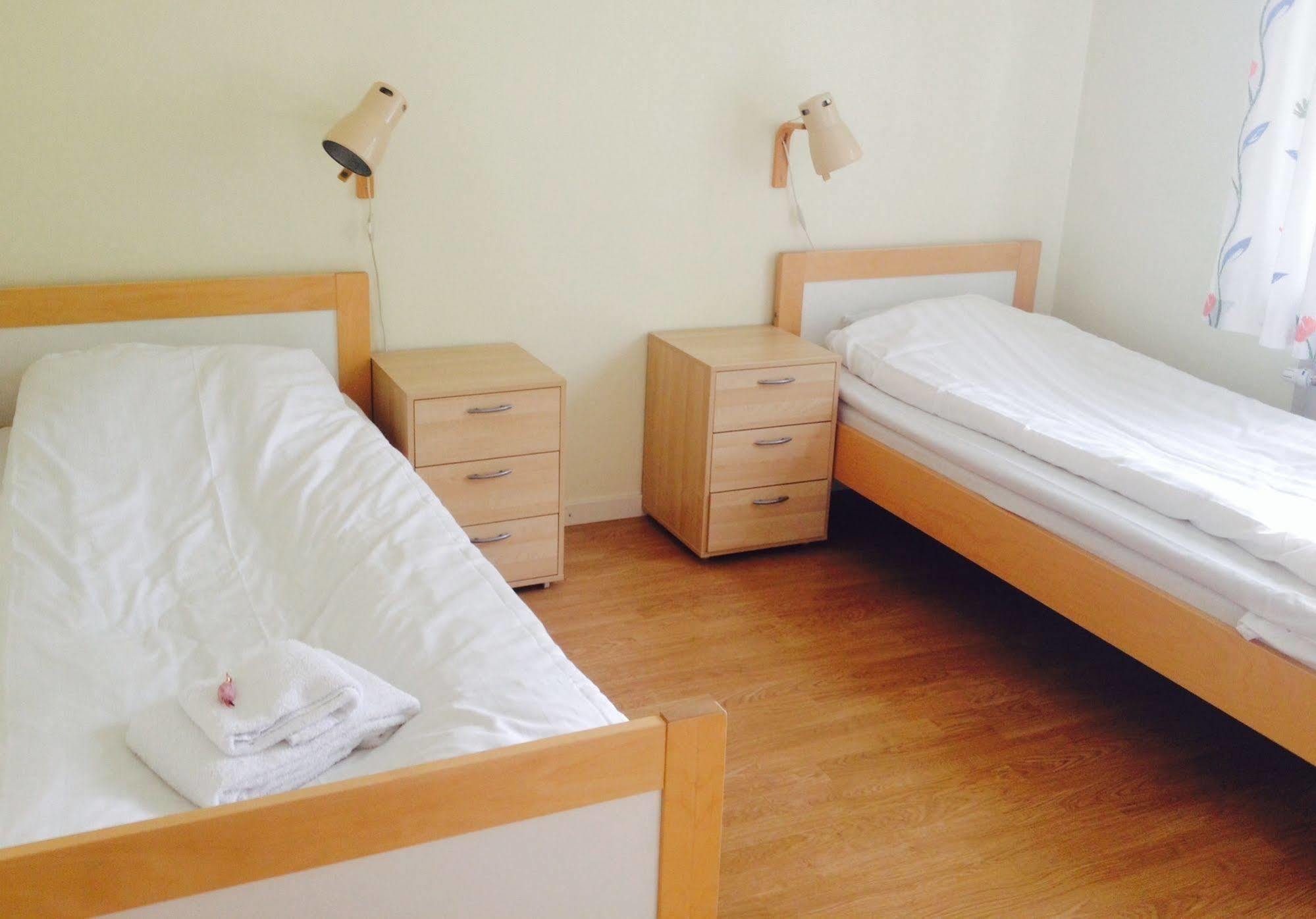 Nordiska Folkhoegskolan Bed And Breakfast Kungälv Екстериор снимка