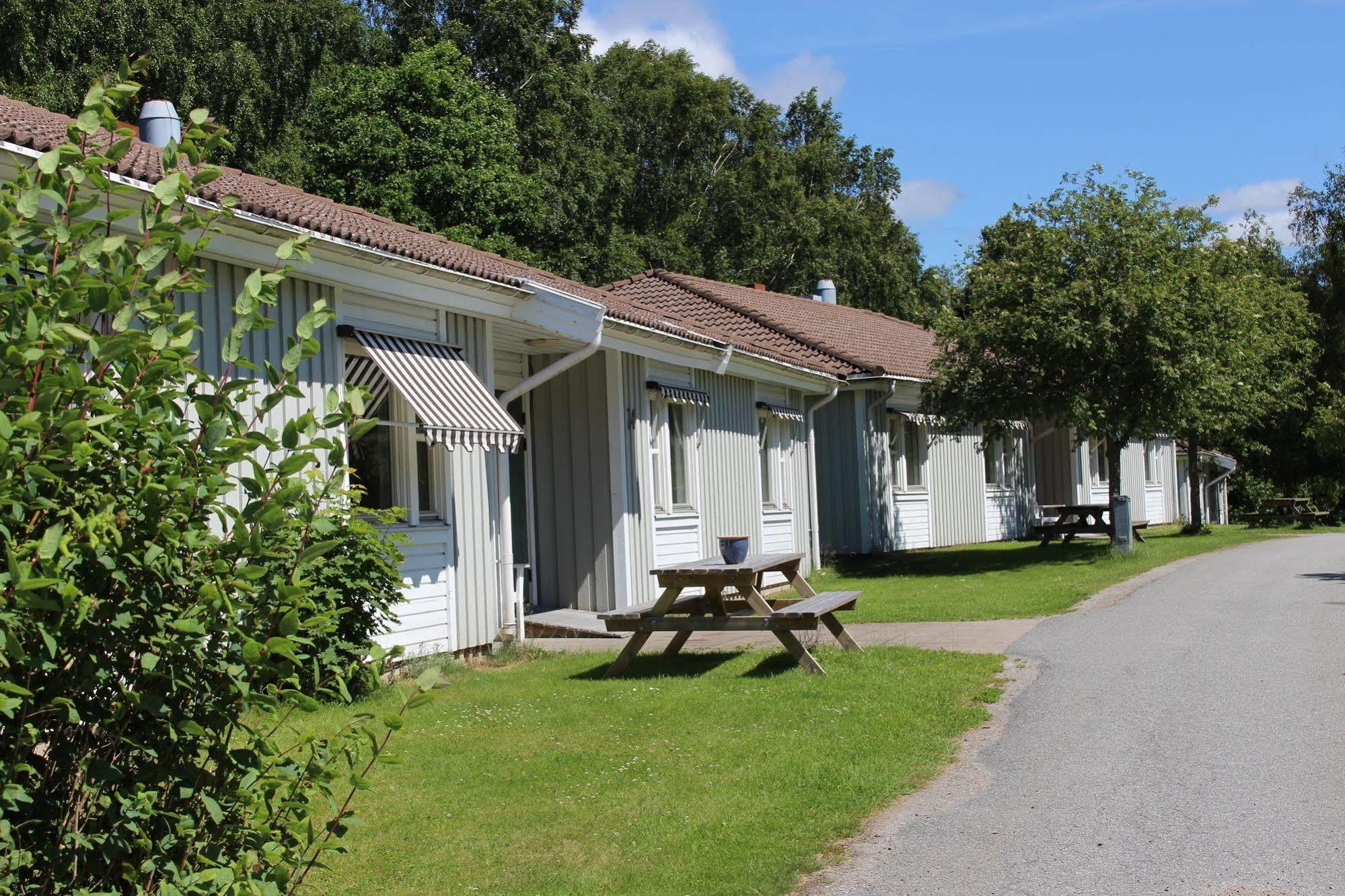 Nordiska Folkhoegskolan Bed And Breakfast Kungälv Екстериор снимка