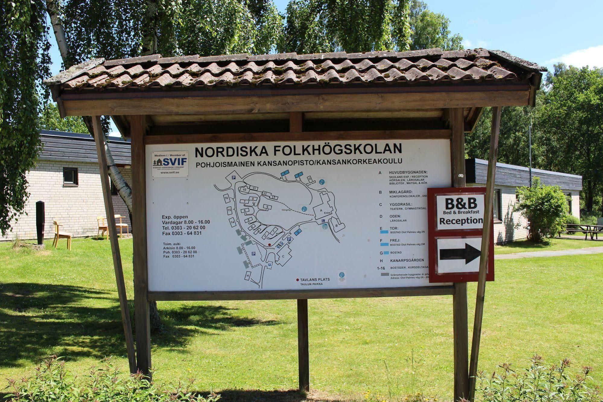 Nordiska Folkhoegskolan Bed And Breakfast Kungälv Екстериор снимка